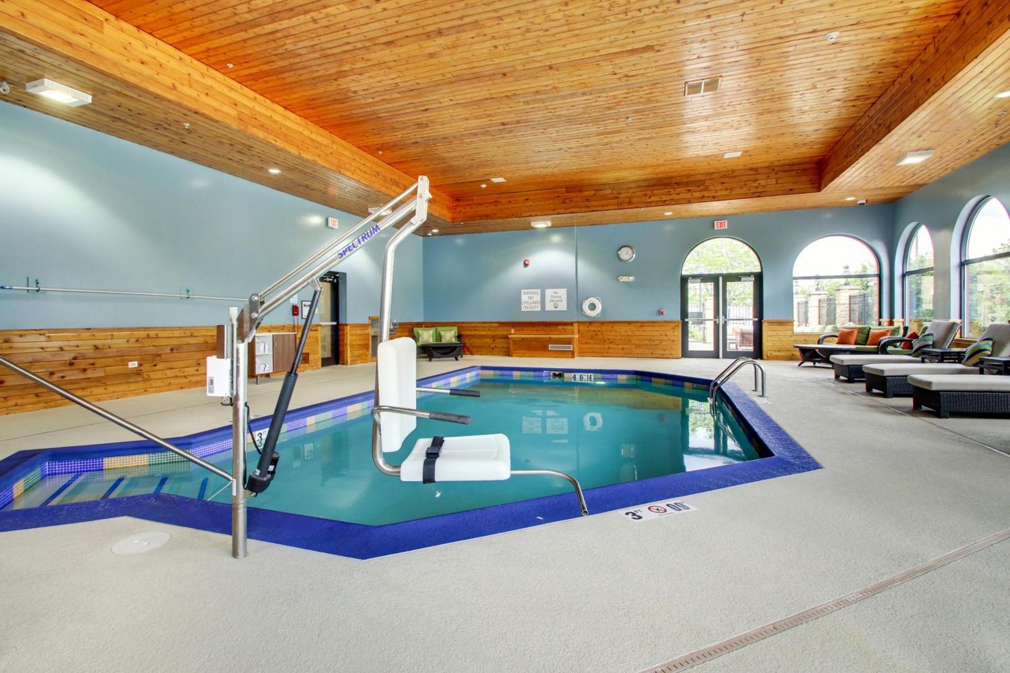 Holiday Inn Express & Suites Aurora - Naperville By Ihg Kültér fotó